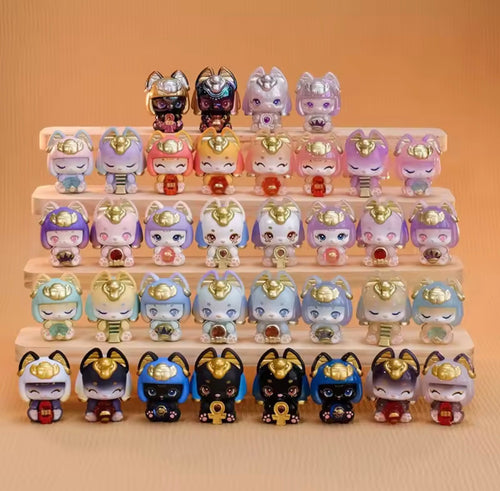 Aaru garden mini figure